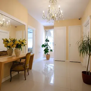 Noela's Place , Tirana Albania